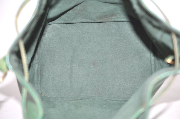 Authentic Louis Vuitton Epi Noe Shoulder Drawstring Bag Green M44004 LV 2591I