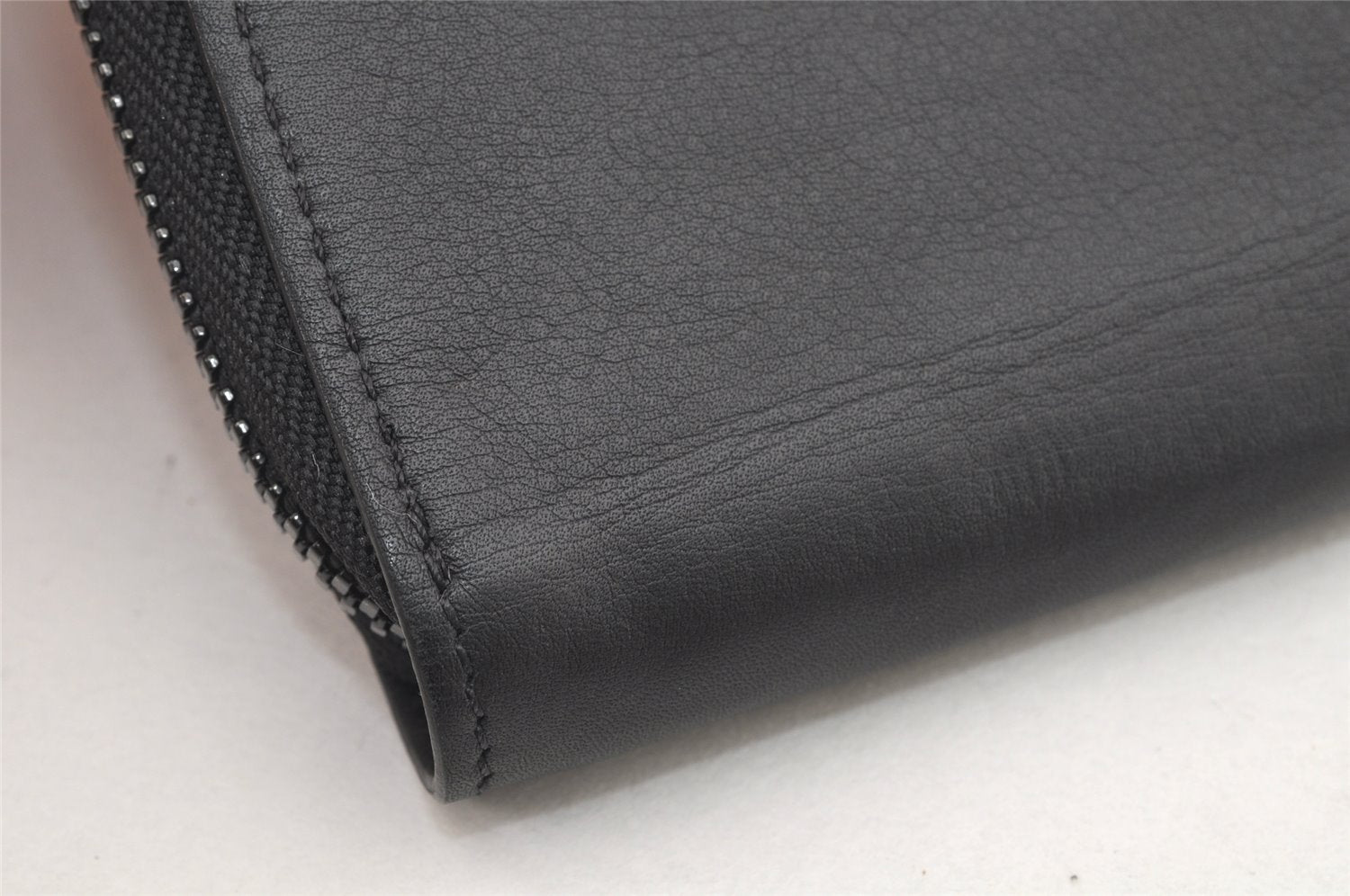 Authentic Louis Vuitton Monogram Shadow Zippy Wallet Vertical M62902 LV 2591K