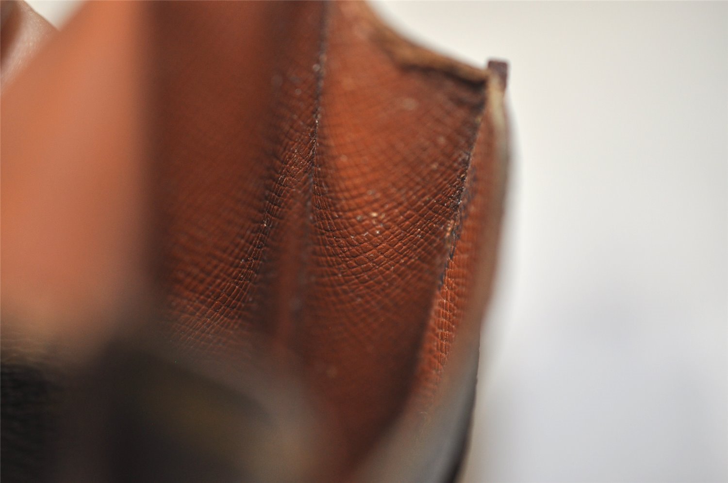 Authentic Louis Vuitton Monogram Etui Cigarette Case M63024 LV 2592I