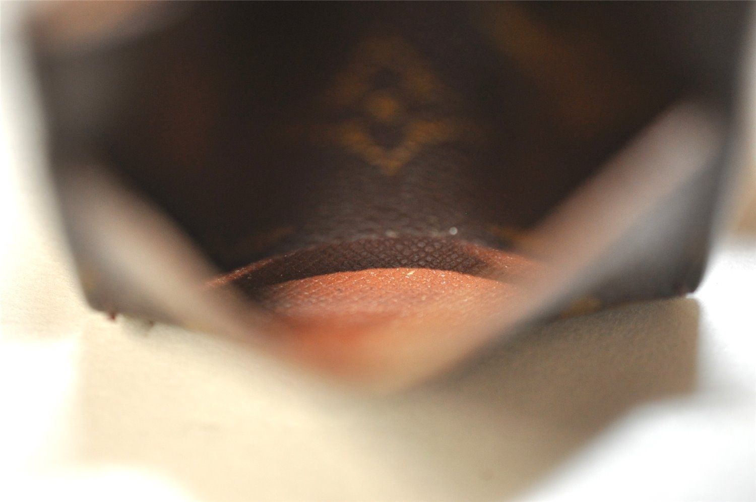 Authentic Louis Vuitton Monogram Etui Cigarette Case M63024 LV 2592I