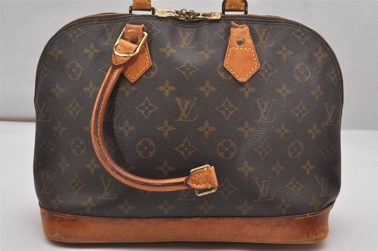 Authentic Louis Vuitton Monogram Alma Hand Bag Purse M51130 LV Junk 2593J