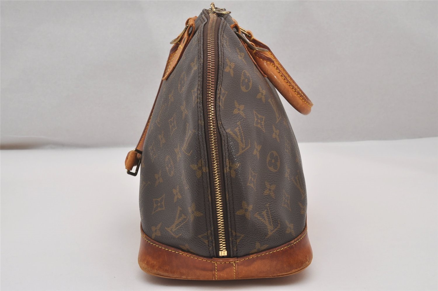 Authentic Louis Vuitton Monogram Alma Hand Bag Purse M51130 LV Junk 2593J