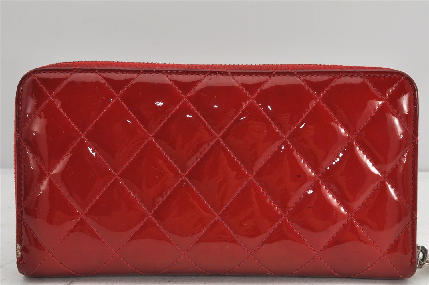 Authentic CHANEL Brilliant Enamel Matelasse Long Wallet Purse Red CC Box 2594K