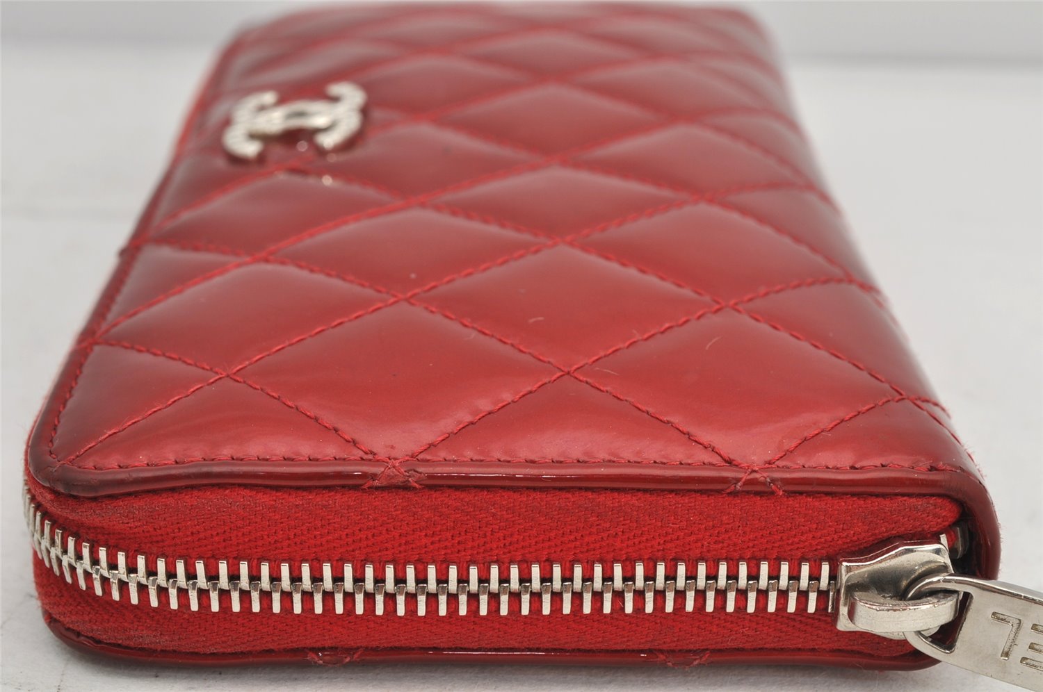 Authentic CHANEL Brilliant Enamel Matelasse Long Wallet Purse Red CC Box 2594K