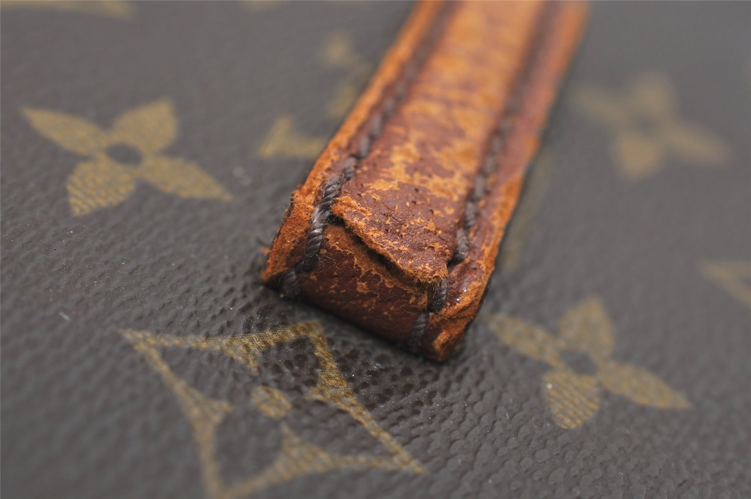 Authentic Louis Vuitton Monogram Poche Ministre Document Case M53445 LV 2596J