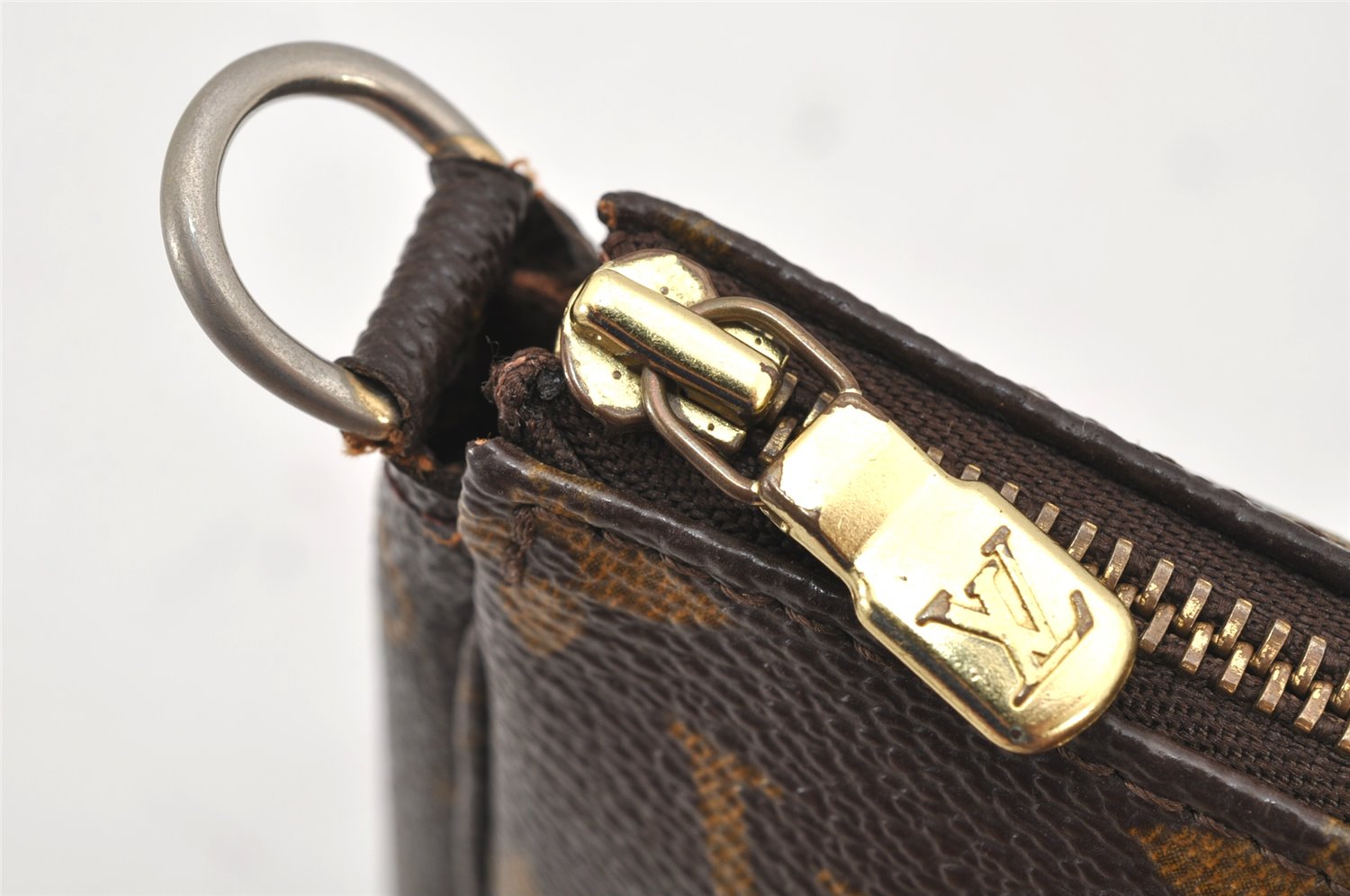 Authentic Louis Vuitton Monogram Pochette Accessoires Pouch M51980 LV 2596K