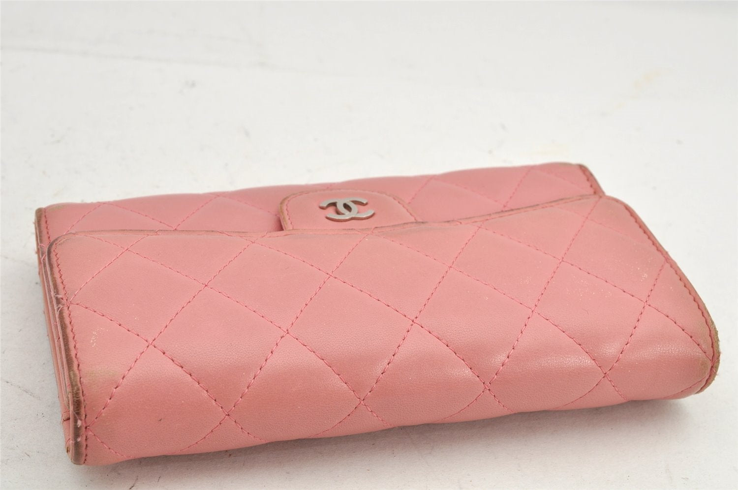 Authentic CHANEL Calf Skin Matelasse Long Wallet Purse CC Logo Pink Box 2599K