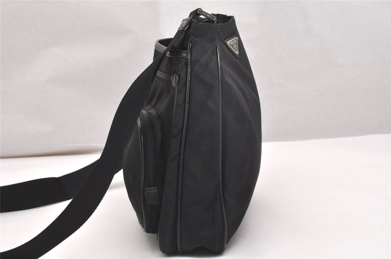 Authentic PRADA Nylon Tessuto Leather Shoulder Cross Body Bag Purse Black 2602J