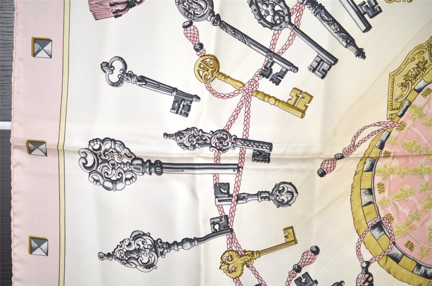 Authentic HERMES Carre 90 Scarf 