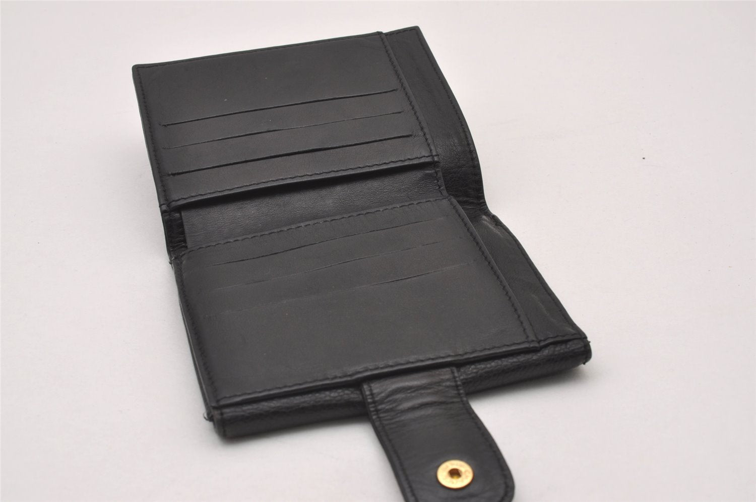Authentic CHANEL Vintage Caviar Skin CoCo Mark Bifold Wallet Purse Black 2609I
