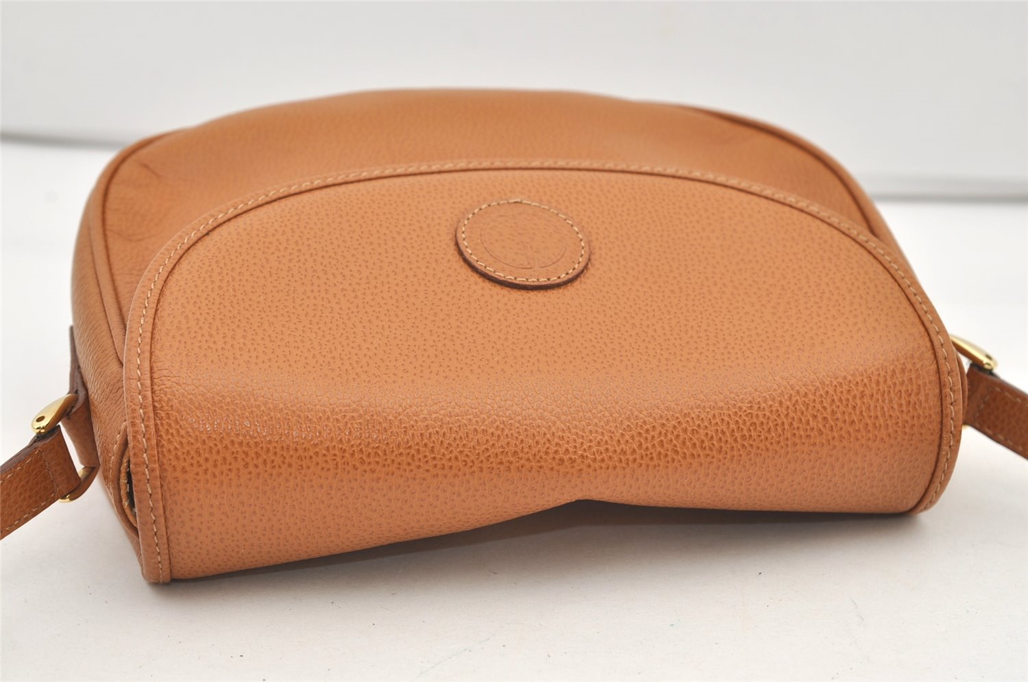 Authentic GUCCI Vintage Shoulder Cross Body Bag Purse Leather Brown Junk 2609J