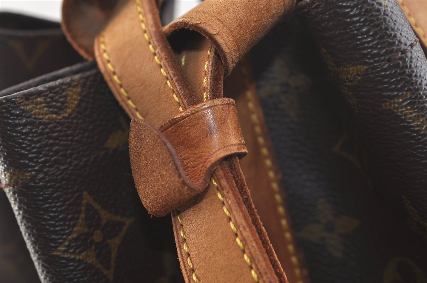 Authentic Louis Vuitton Monogram Randonnee PM Shoulder Bag M42243 LV 2610K