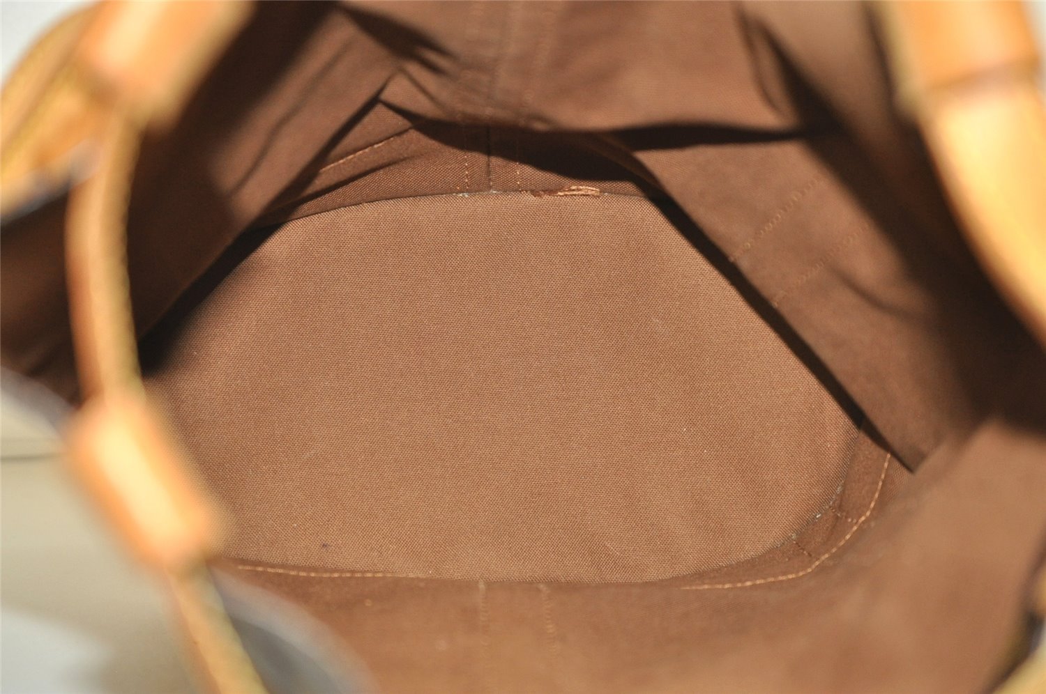 Authentic Louis Vuitton Monogram Randonnee PM Shoulder Bag M42243 LV 2610K