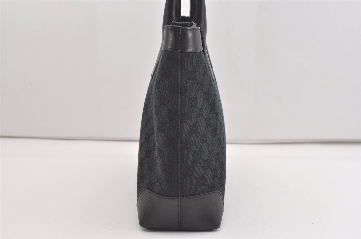 Authentic GUCCI Vintage Shoulder Tote Bag GG Canvas Leather 0021119 Black 2613J