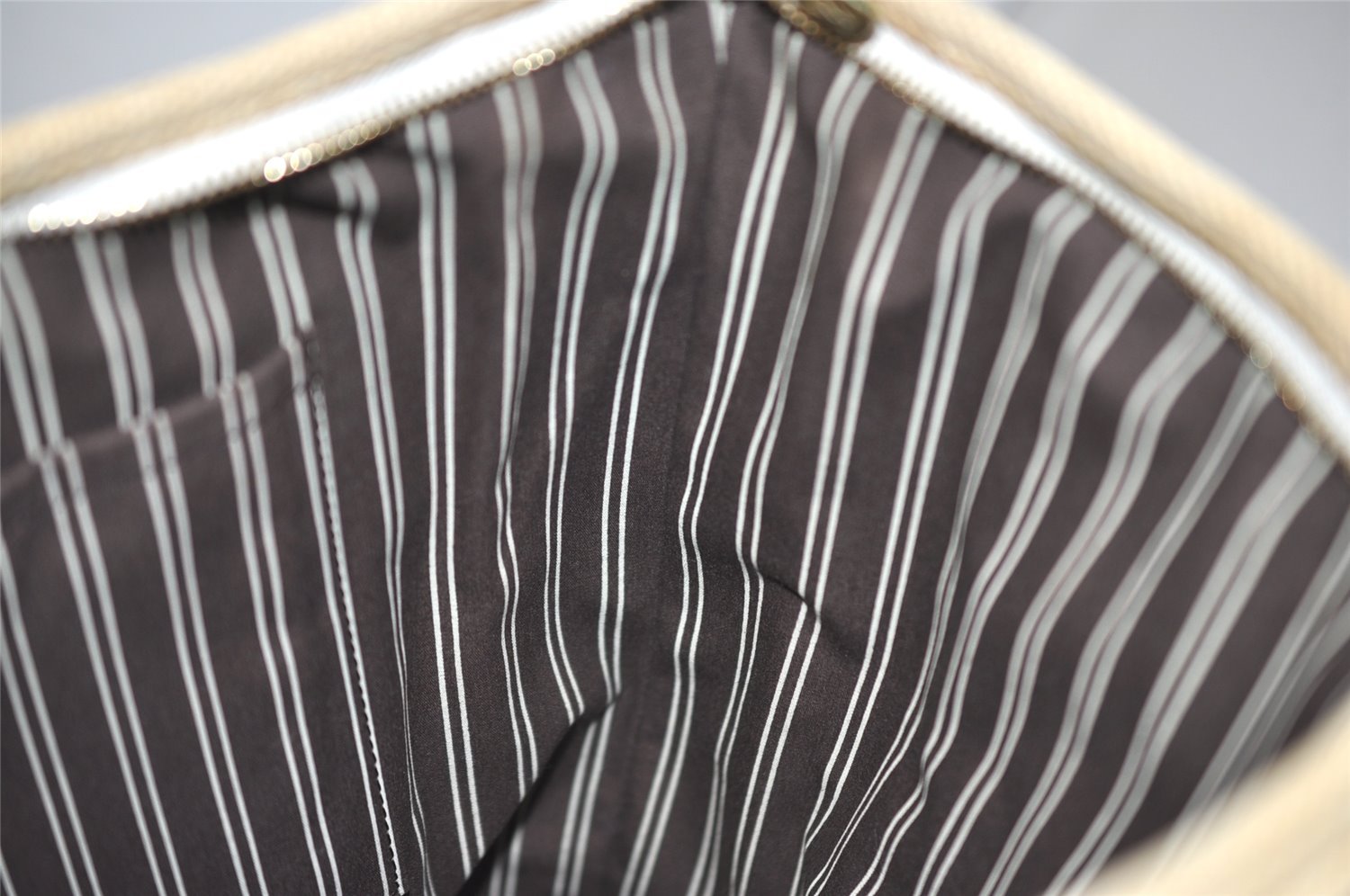 Authentic Louis Vuitton Antigua Cabas MM Tote Bag White Brown M40036 LV 2622J