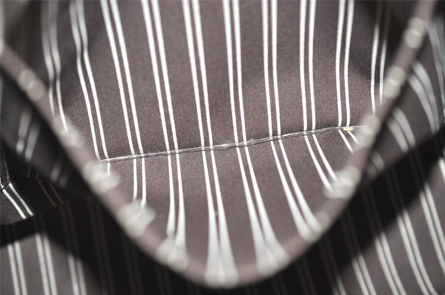 Authentic Louis Vuitton Antigua Cabas MM Tote Bag White Brown M40036 LV 2622J