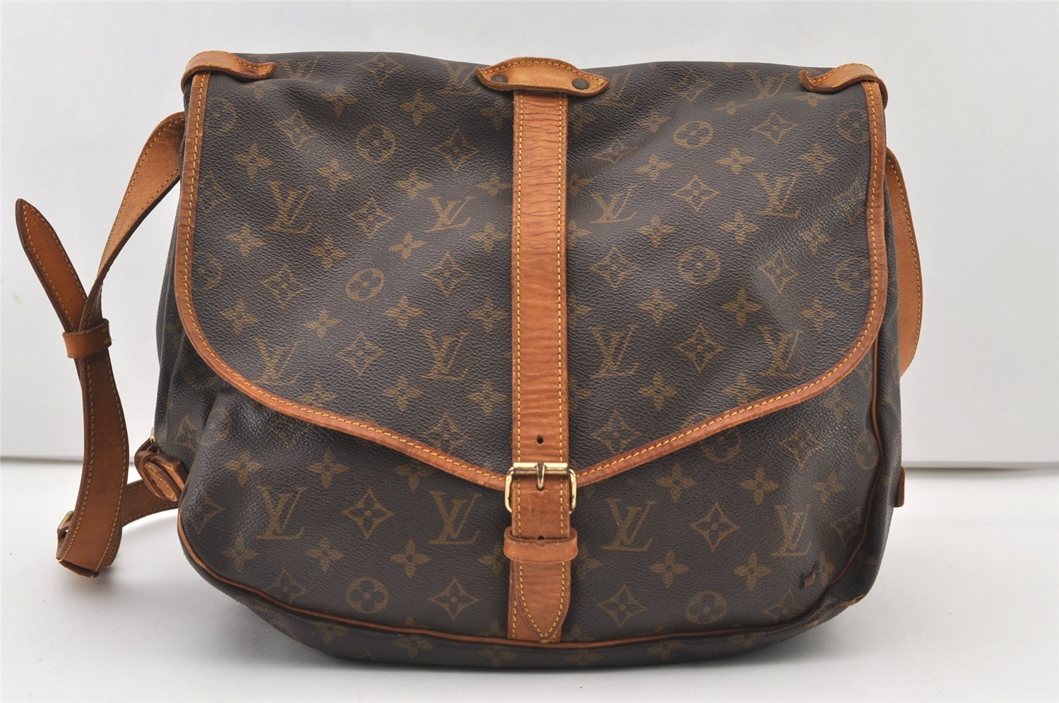 Authentic Louis Vuitton Monogram Saumur 35 Shoulder Cross Bag M42254 LV 2623J
