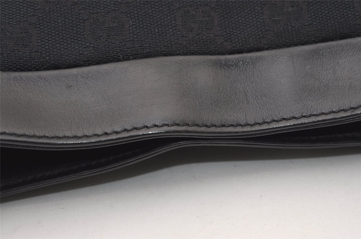 Authentic GUCCI Vintage Shoulder Bag Purse GG Canvas Leather 0014231 Black 2624J