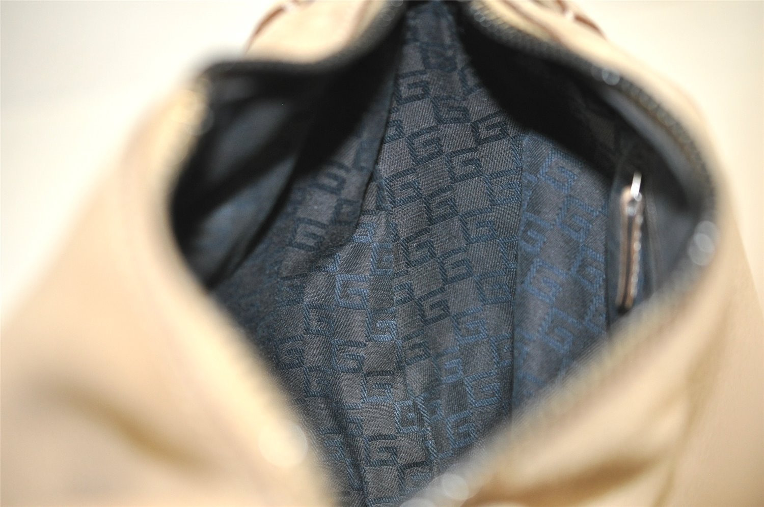 Authentic GUCCI Shoulder Hand Bag Purse Suede Leather 101333 Beige 2625J