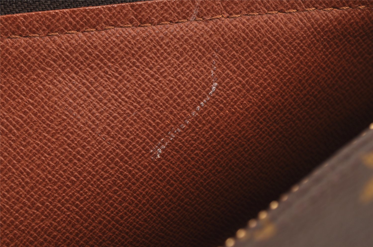 Authentic Louis Vuitton Monogram Papillon 30 Hand Bag Old Model LV 2626I