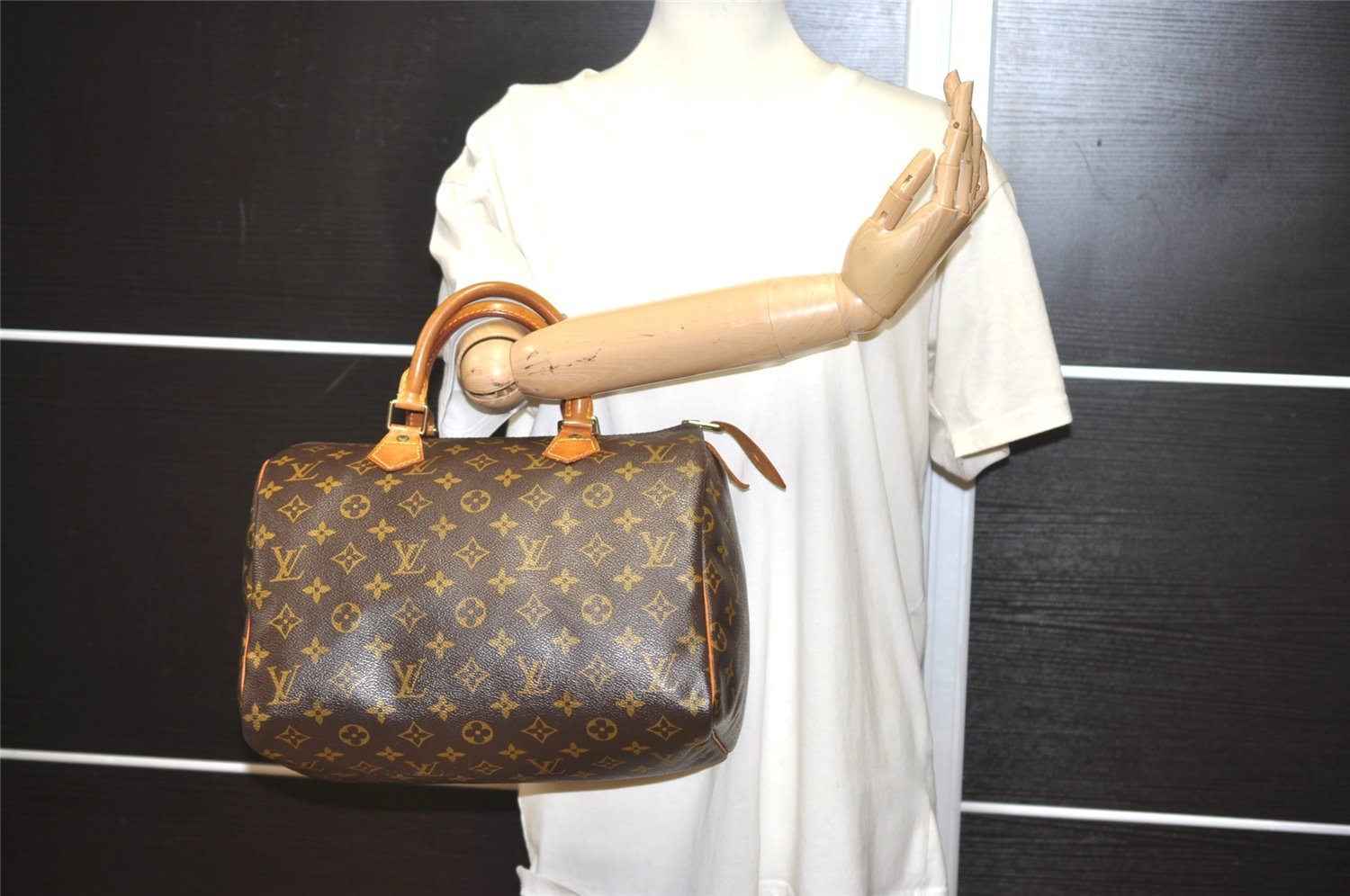 Authentic Louis Vuitton Monogram Speedy 30 Hand Boston Bag M41526 LV 2627I