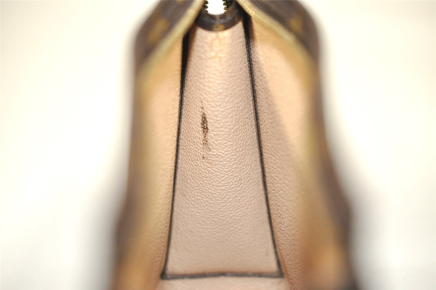 Authentic Louis Vuitton Monogram Poche Toilette 19 M47544 Cosmetics Pouch 2627J