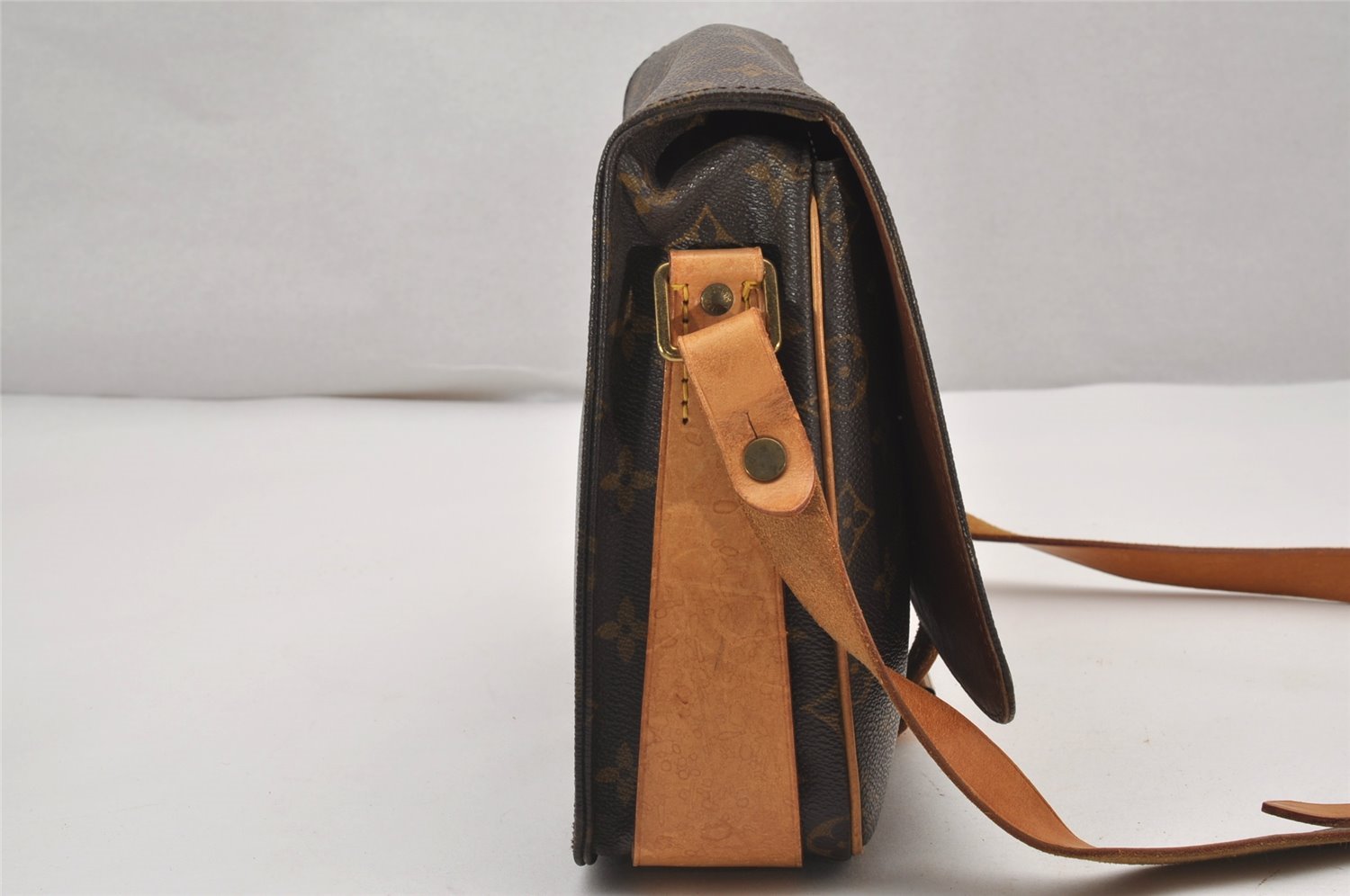 Authentic Louis Vuitton Monogram Cartouchiere GM M51252 Shoulder Cross Bag 2630J