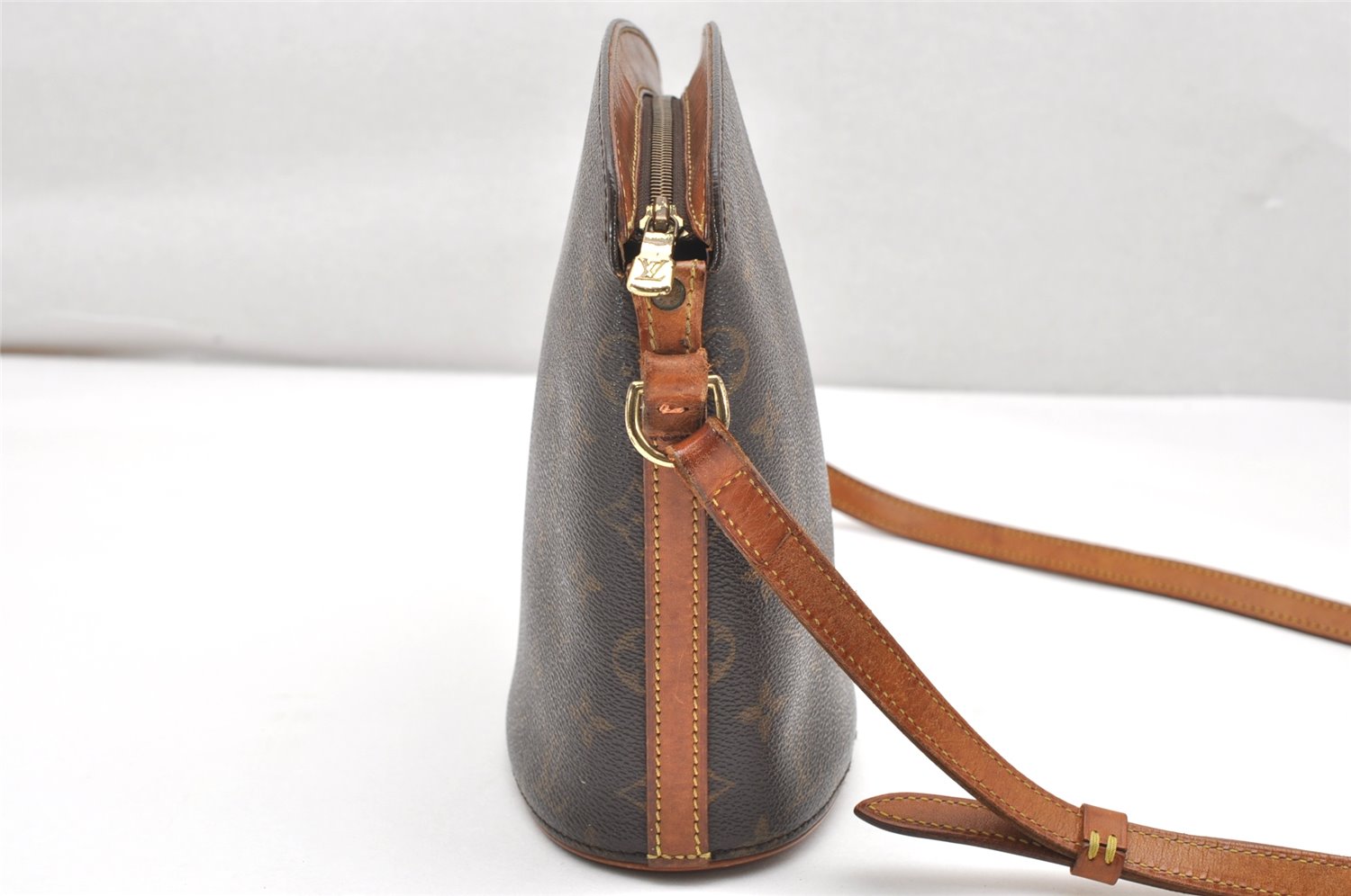 Authentic Louis Vuitton Monogram Drouot Shoulder Cross Body Bag M51290 LV 2630K