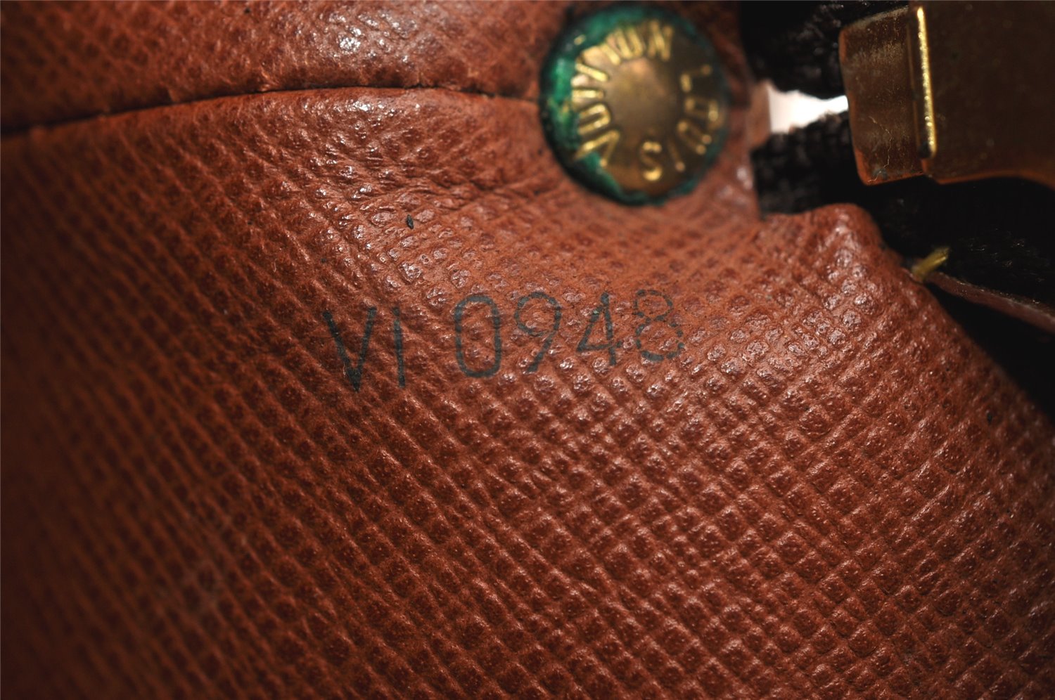 Authentic Louis Vuitton Monogram Drouot Shoulder Cross Body Bag M51290 LV 2630K