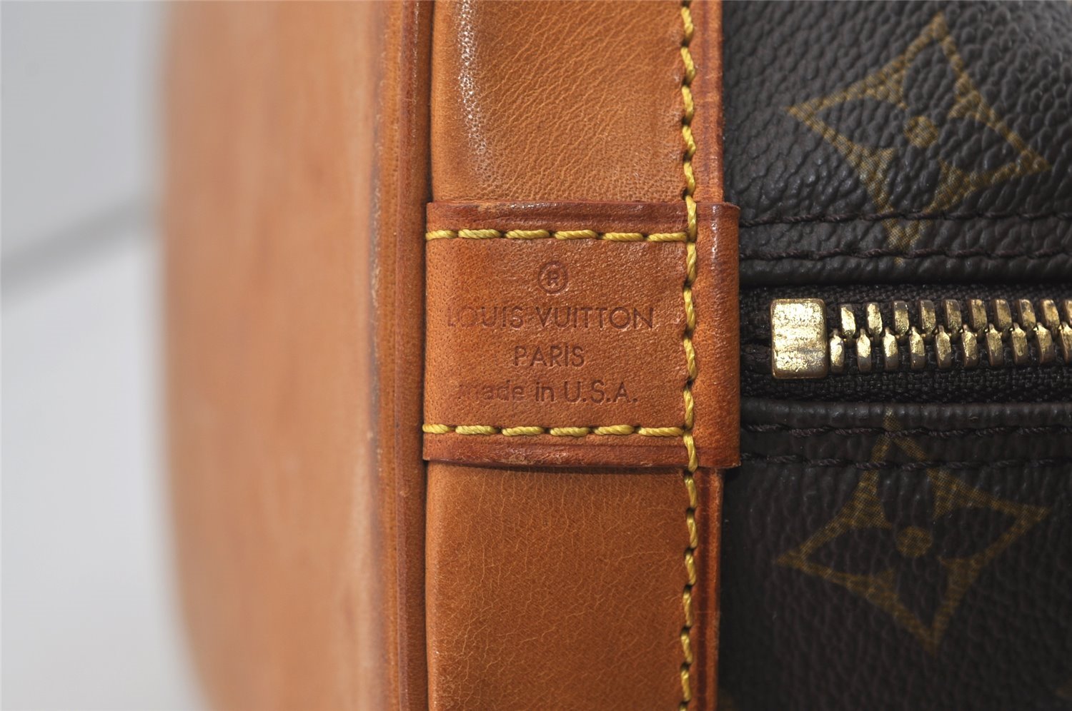 Authentic Louis Vuitton Monogram Alma Hand Bag Purse M51130 LV 2631J