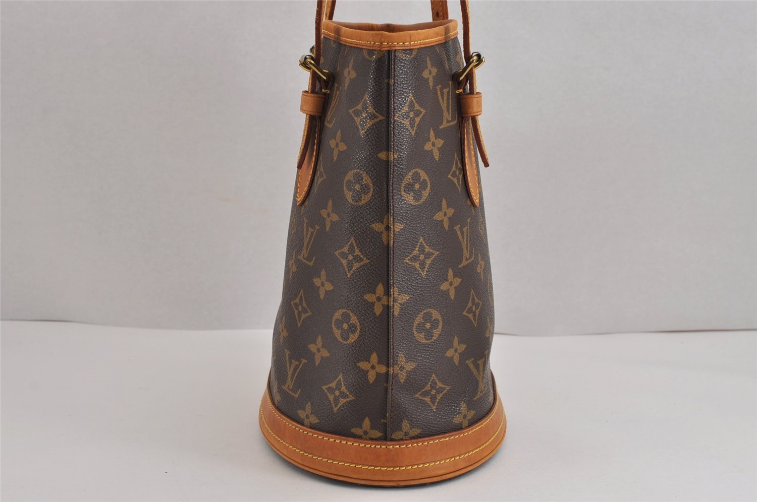 Authentic Louis Vuitton Monogram Bucket PM Shoulder Tote Bag M42238 LV 2637J