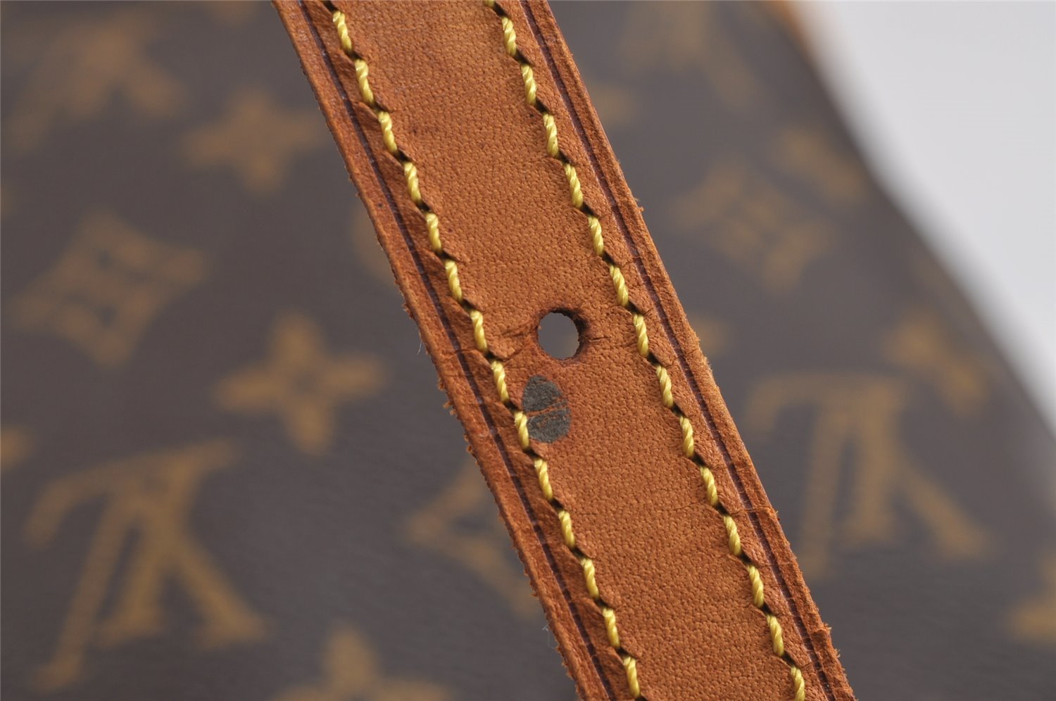 Authentic Louis Vuitton Monogram Bucket PM Shoulder Tote Bag M42238 LV 2637J