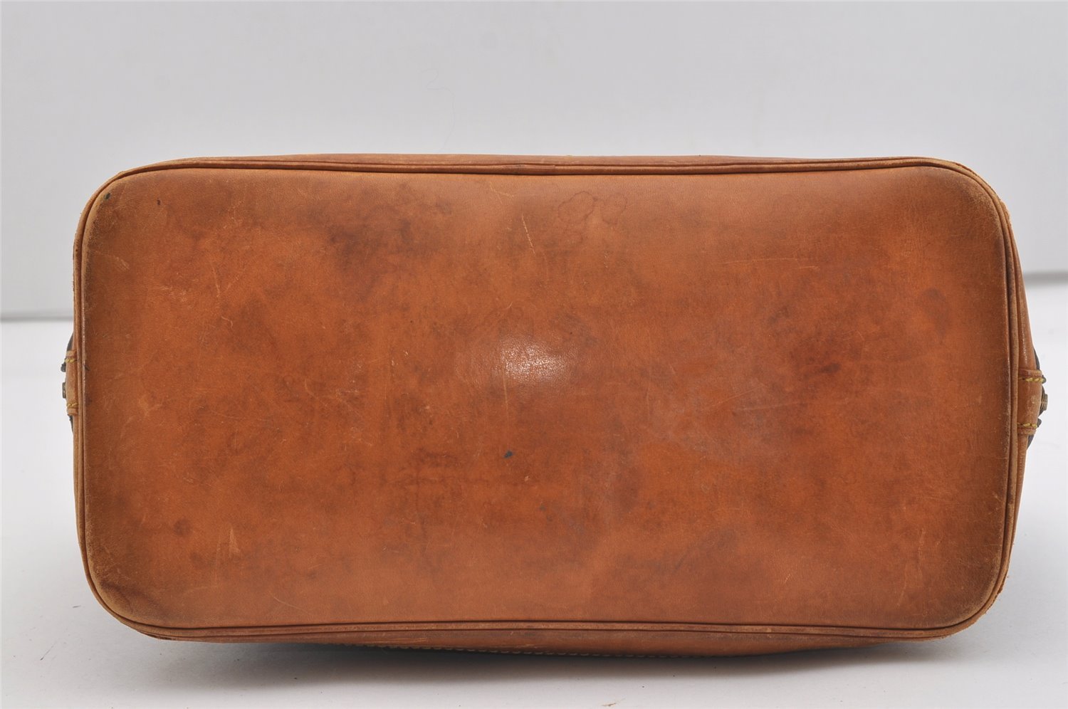 Authentic Louis Vuitton Monogram Alma Hand Bag Purse M51130 LV 2639J