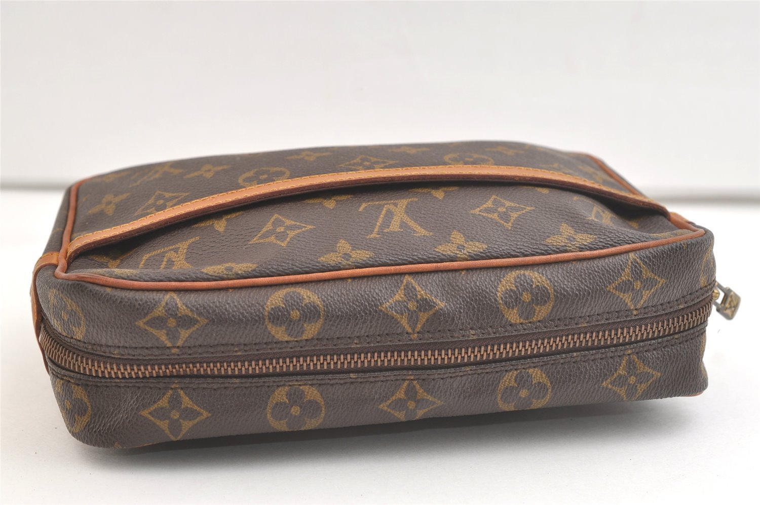 Authentic Louis Vuitton Monogram Compiegne 23 Clutch Hand Bag M51847 LV 2639K