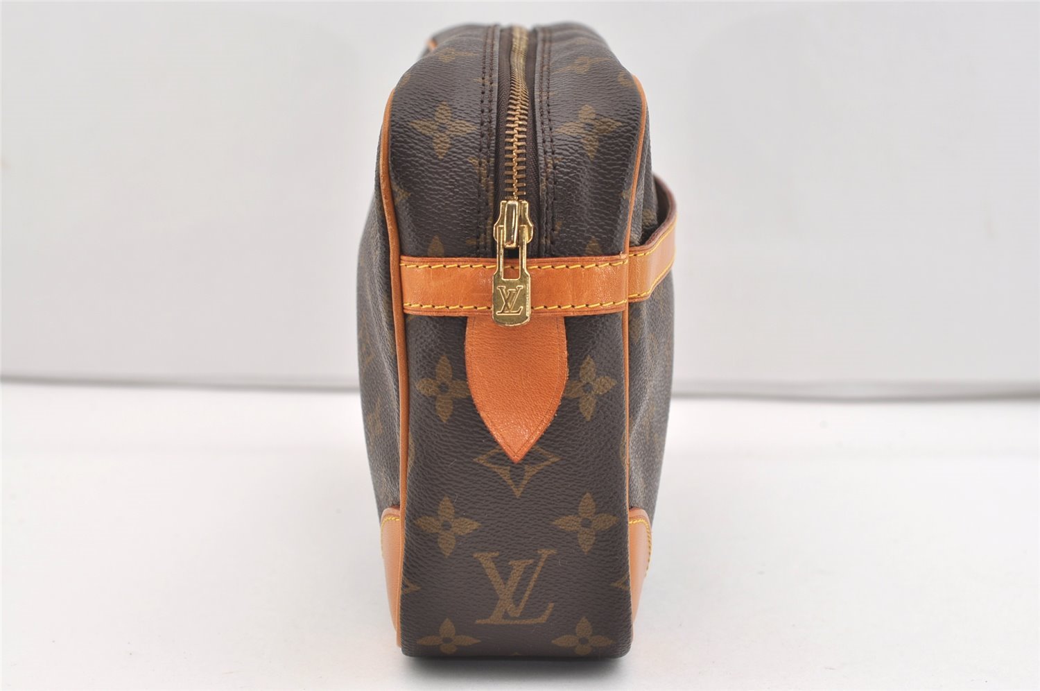 Authentic Louis Vuitton Monogram Compiegne 28 Clutch Hand Bag M51845 LV 2642J
