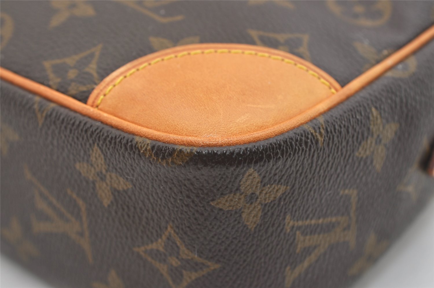 Authentic Louis Vuitton Monogram Compiegne 28 Clutch Hand Bag M51845 LV 2642J