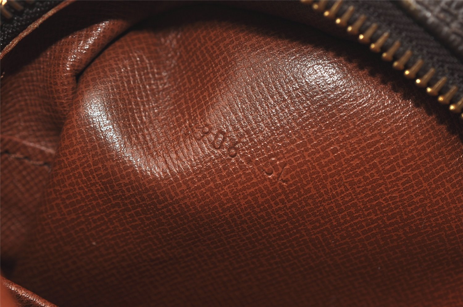 Authentic Louis Vuitton Monogram Compiegne 28 Clutch Hand Bag M51845 LV 2642J