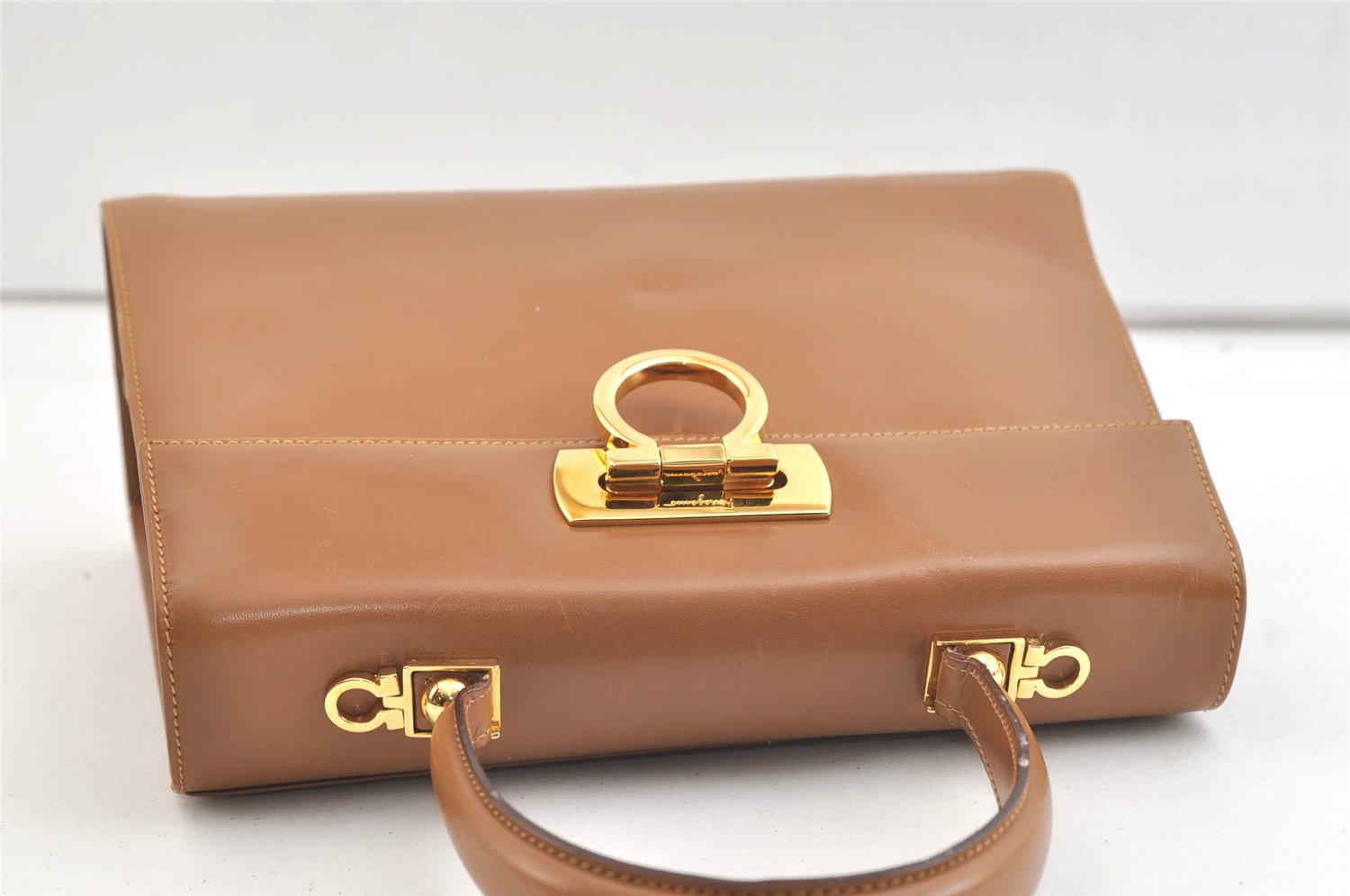 Authentic Salvatore Ferragamo Gancini Leather 2Way Shoulder Hand Bag Brown 2645K
