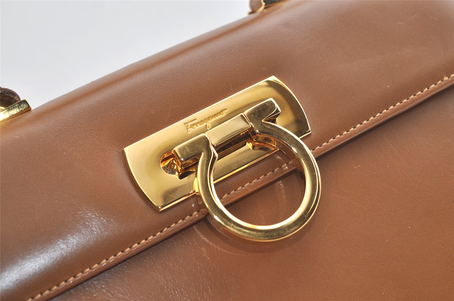 Authentic Salvatore Ferragamo Gancini Leather 2Way Shoulder Hand Bag Brown 2645K