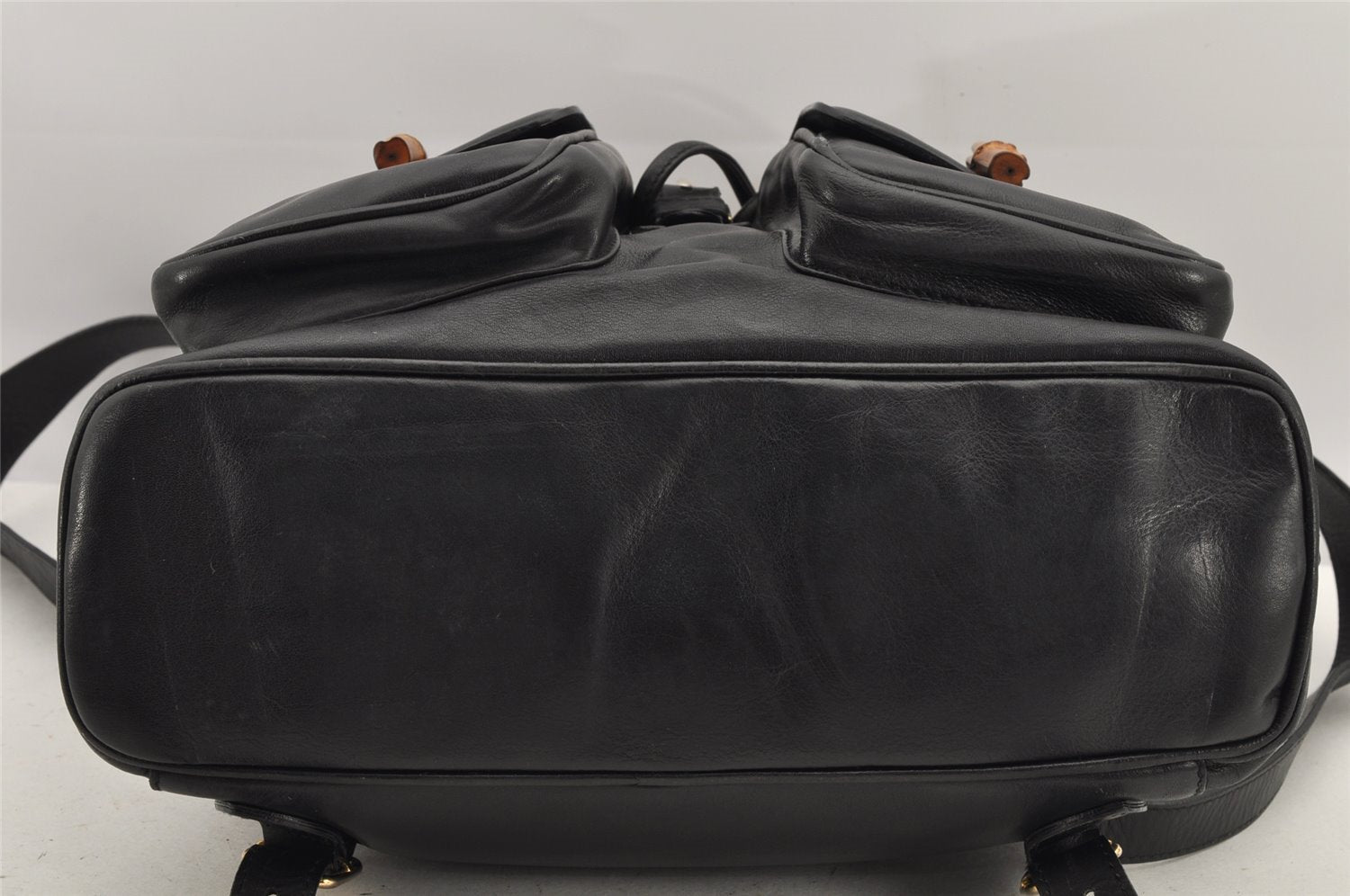 Authentic GUCCI Vintage Bamboo Drawstring Backpack Leather Black 2647K