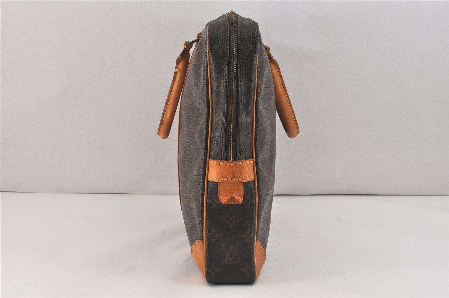 Authentic Louis Vuitton Monogram Porte Documents Voyage M53361 Briefcase 2649K