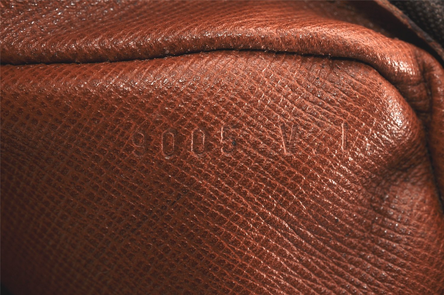 Authentic Louis Vuitton Monogram Porte Documents Voyage M53361 Briefcase 2649K