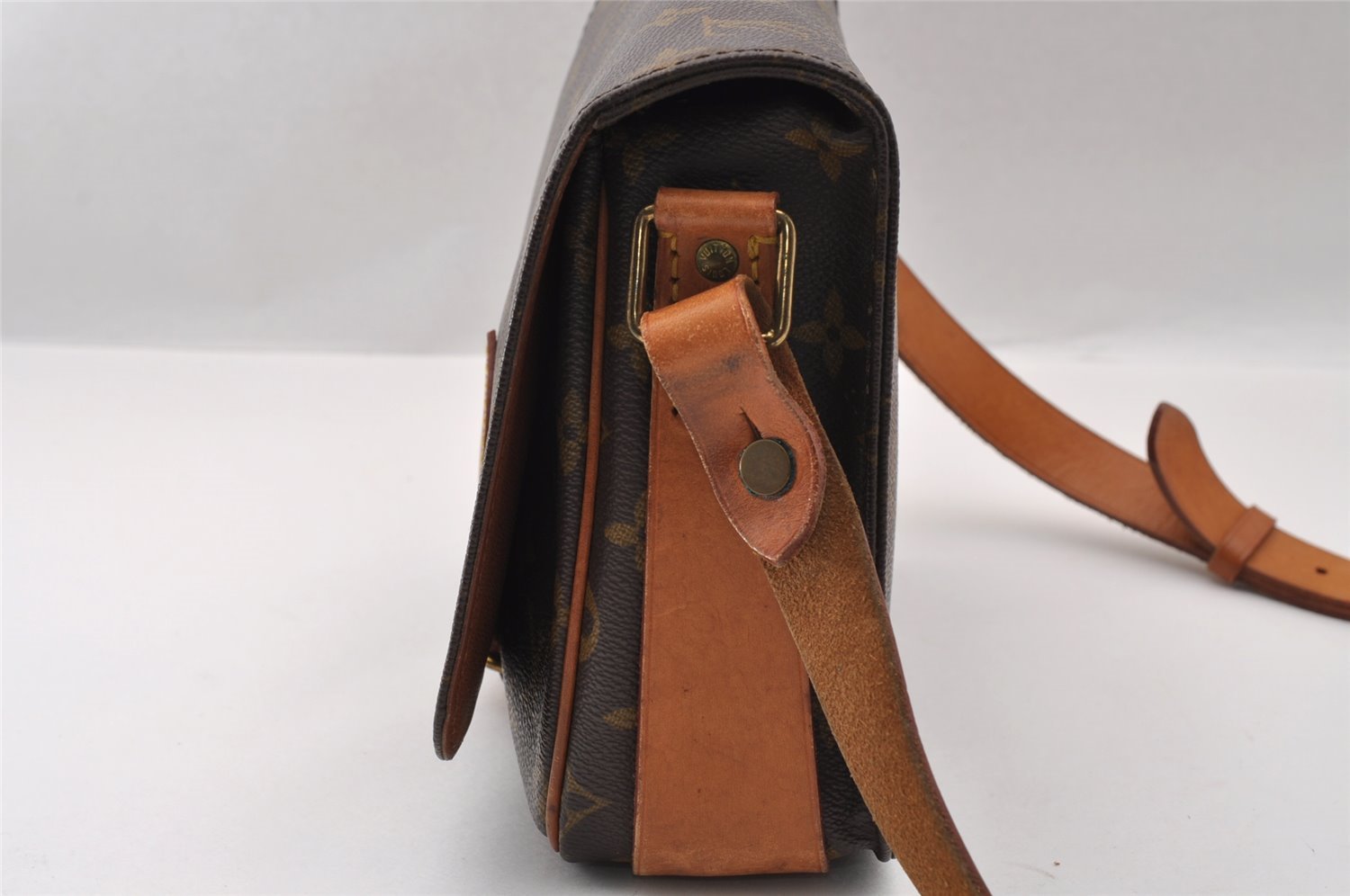 Authentic Louis Vuitton Monogram Cartouchiere MM M51253 Shoulder Cross Bag 2651I