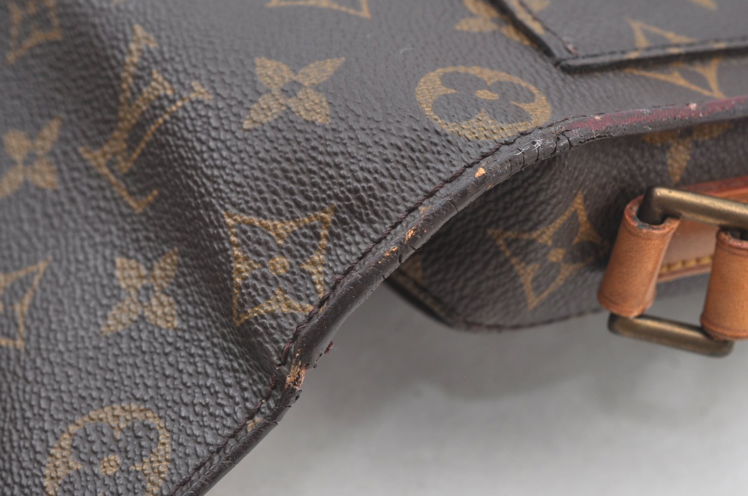 Auth Louis Vuitton Monogram Saint Cloud MM M51243 Shoulder Cross Bag Junk 2652H