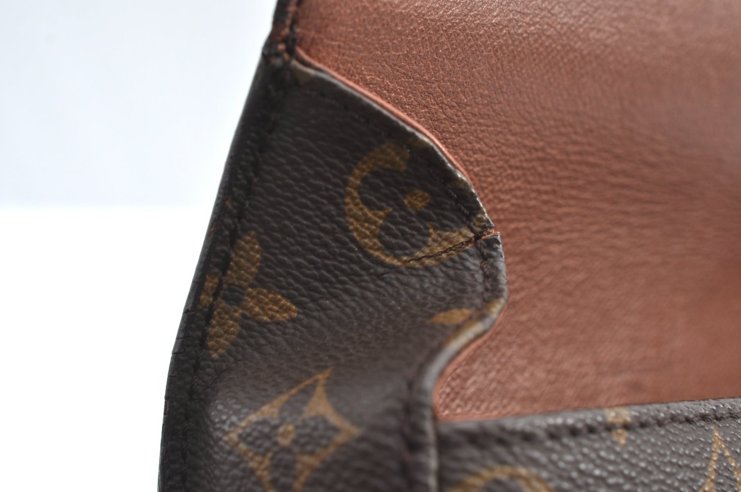 Auth Louis Vuitton Monogram Saint Cloud MM M51243 Shoulder Cross Bag Junk 2652H