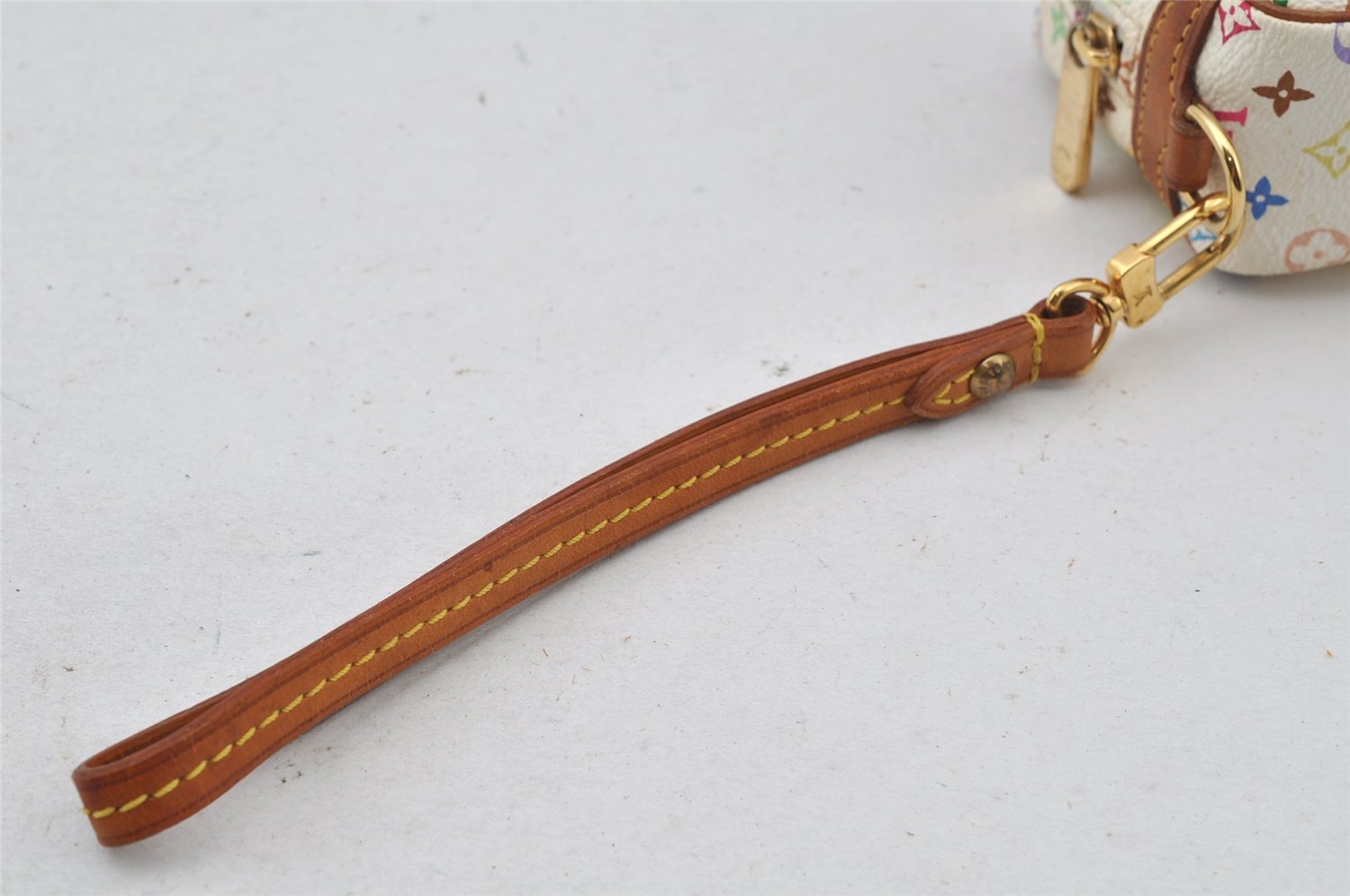 Auth Louis Vuitton Monogram Multicolor Trousse Wapiti Pouch M58033 White 2653J