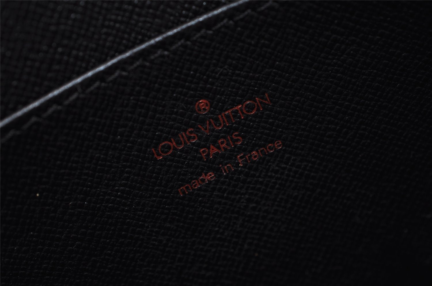 Authentic Louis Vuitton Epi Pochette Homme Clutch Hand Bag Black M52522 LV 2655I