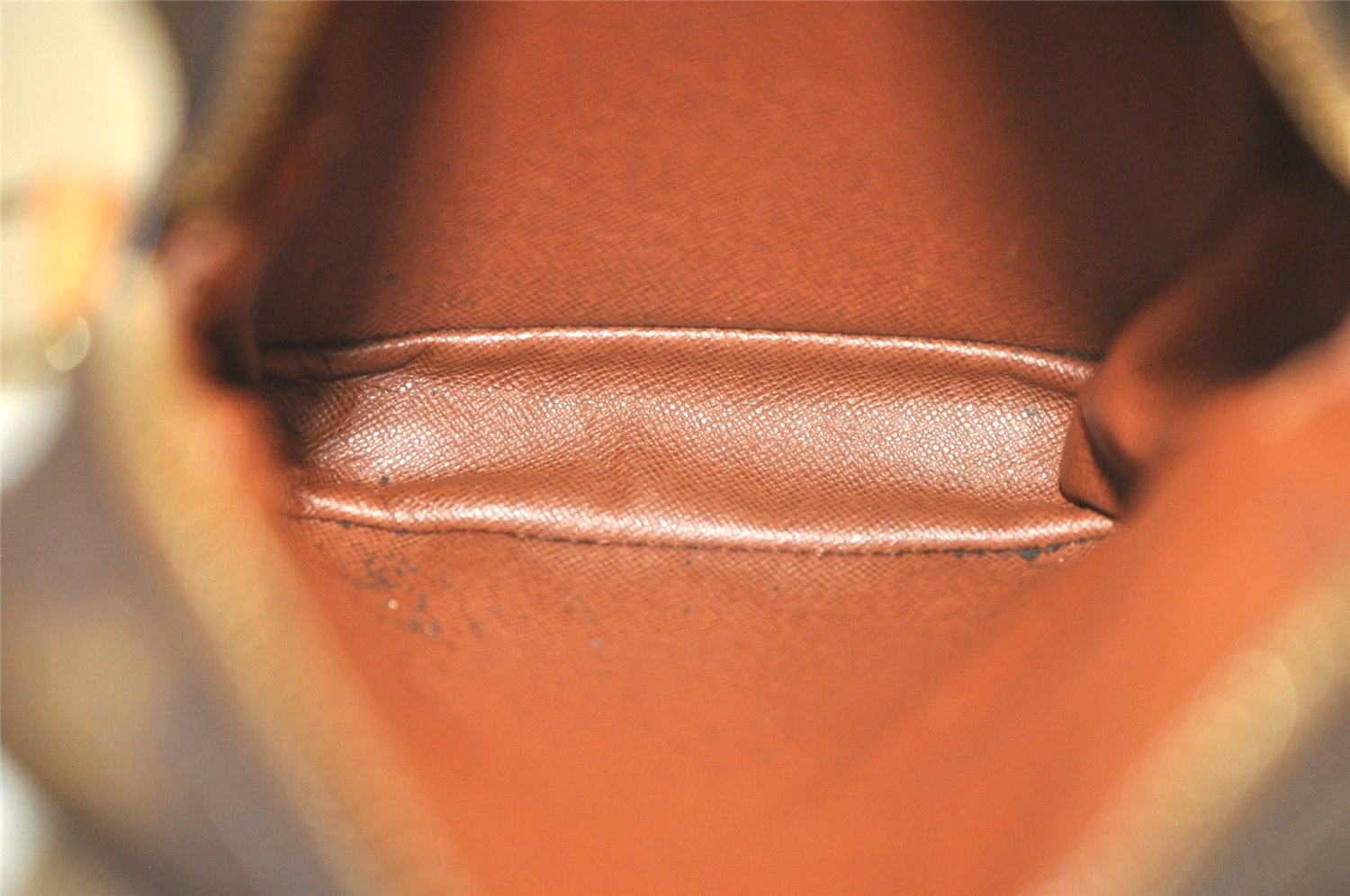 Authentic Louis Vuitton Monogram Danube Shoulder Cross Bag M45266 Junk 2656K