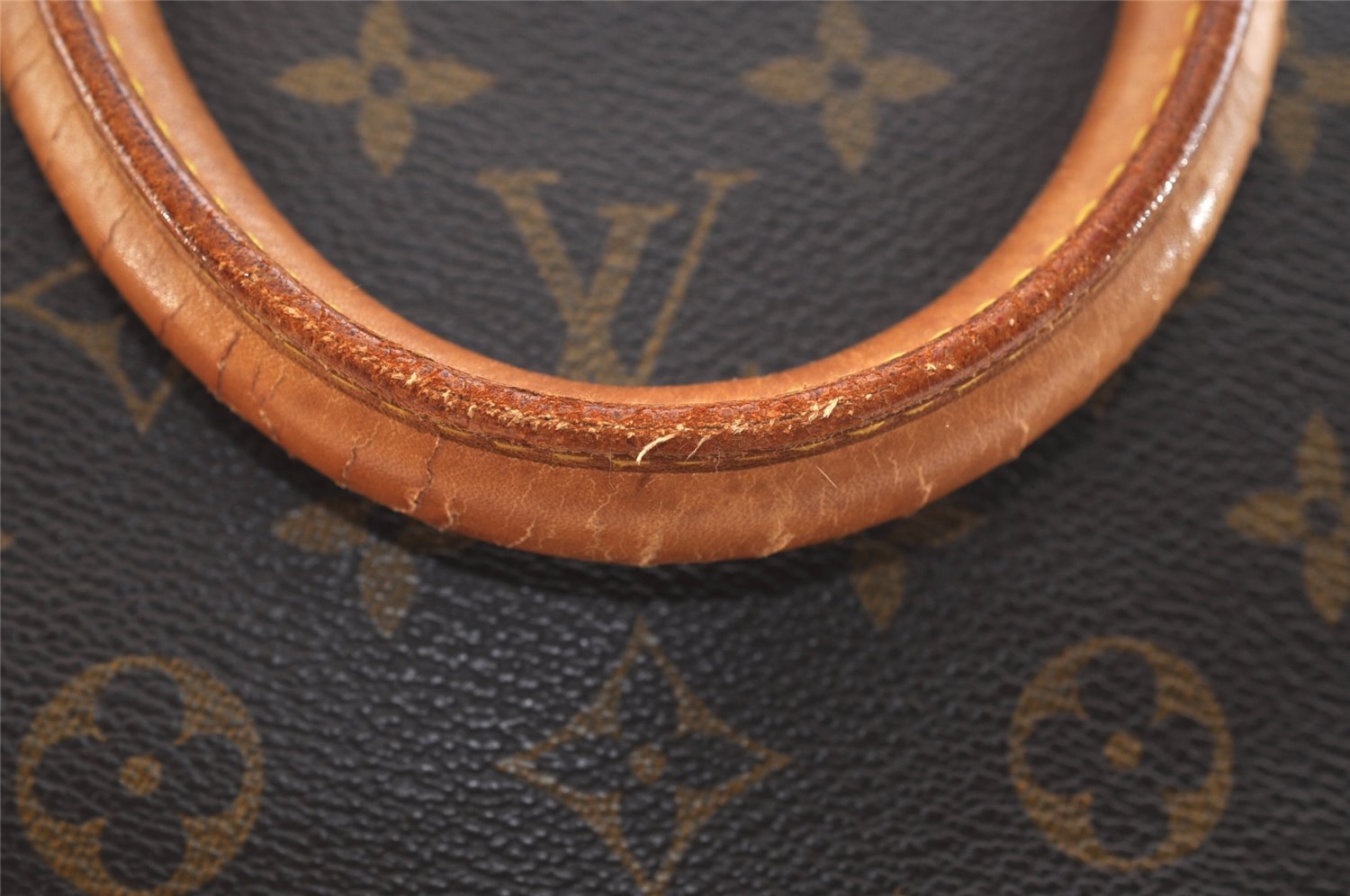 Authentic Louis Vuitton Monogram Evasion PM Boston Travel Bag M41443 LV 2657K