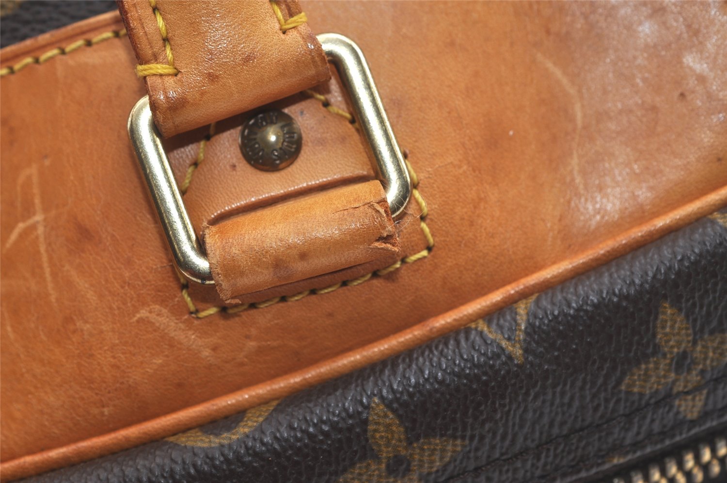 Authentic Louis Vuitton Monogram Evasion PM Boston Travel Bag M41443 LV 2657K